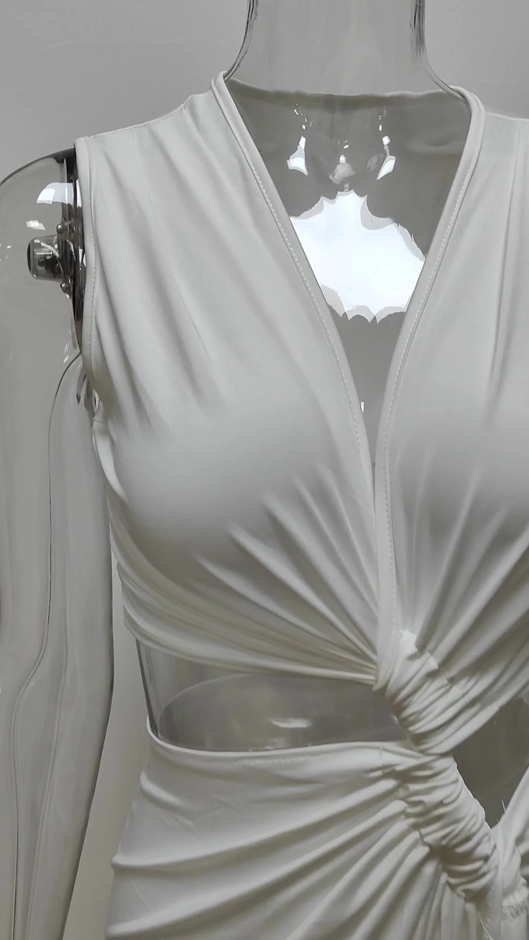 Cut-Out Knot V-Neck Sleeveless Pleated Asymmetrical Slit Dress - Image 6