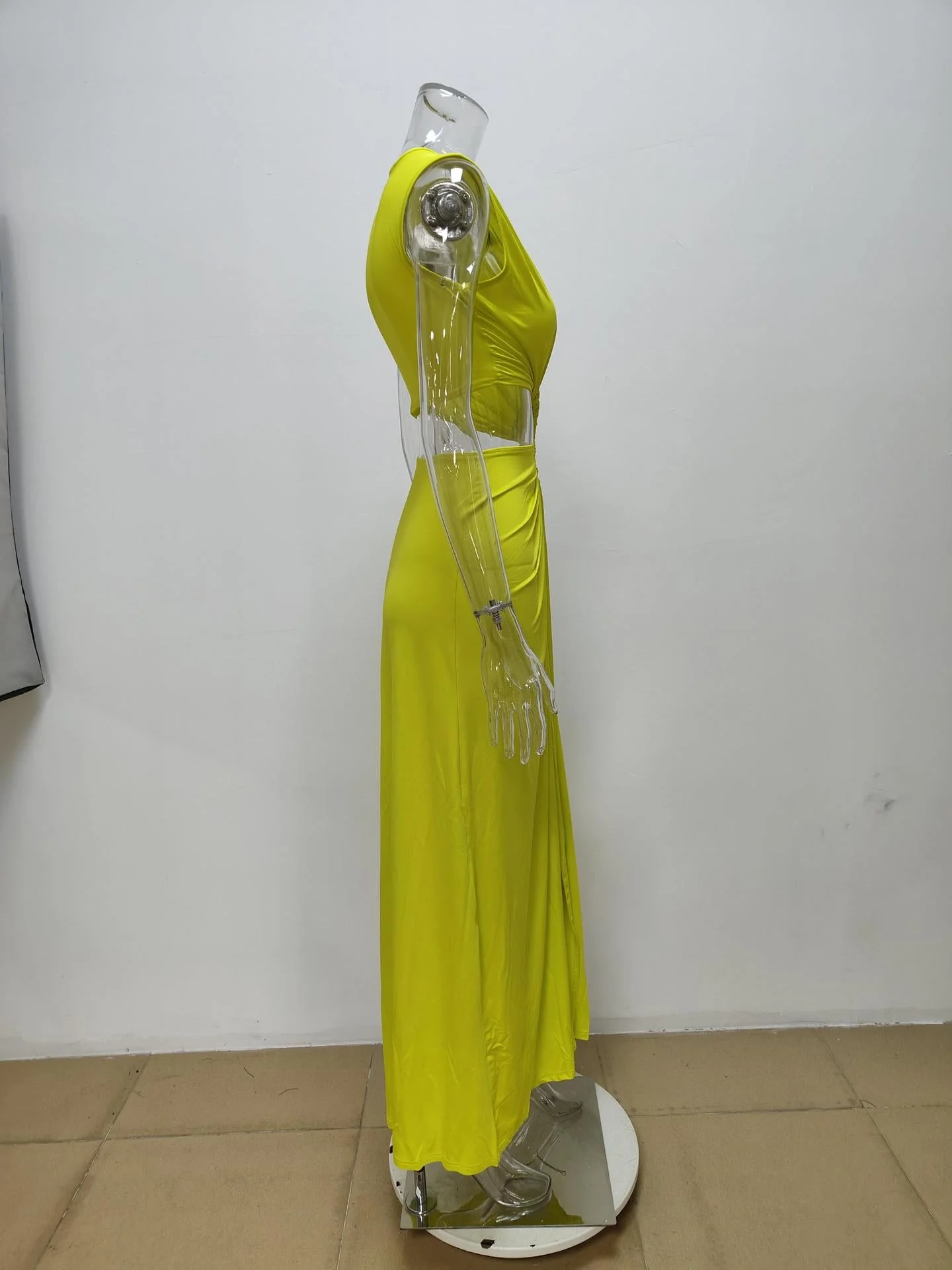 Cut-Out Knot V-Neck Sleeveless Pleated Asymmetrical Slit Dress - Image 8